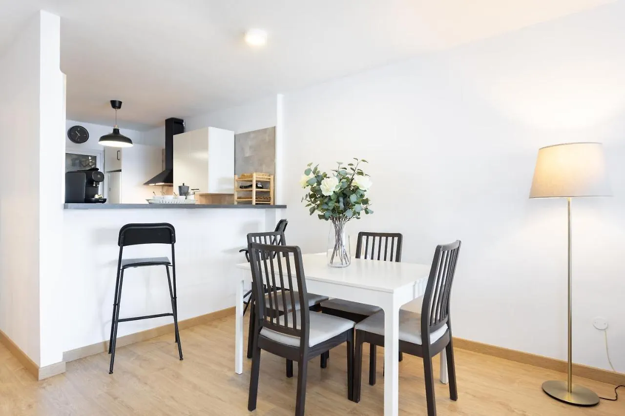 דירה Home2Book Comfy Beachfront Radazul