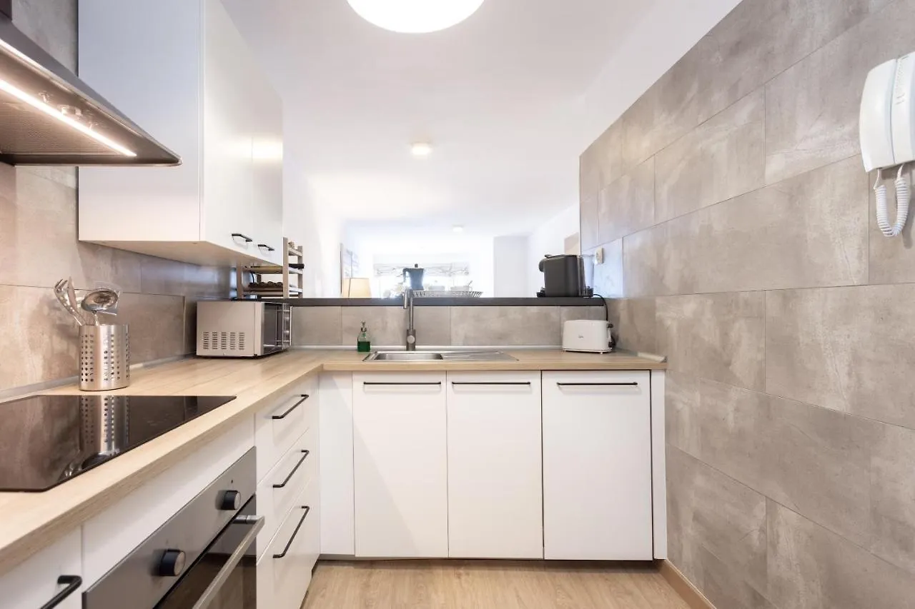 דירה Home2Book Comfy Beachfront Radazul